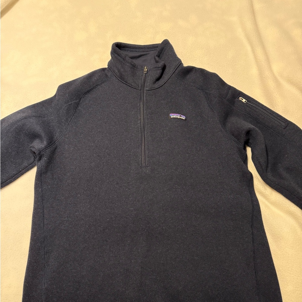 Patagonia Women's Navy Half-Zip Sweatshirt